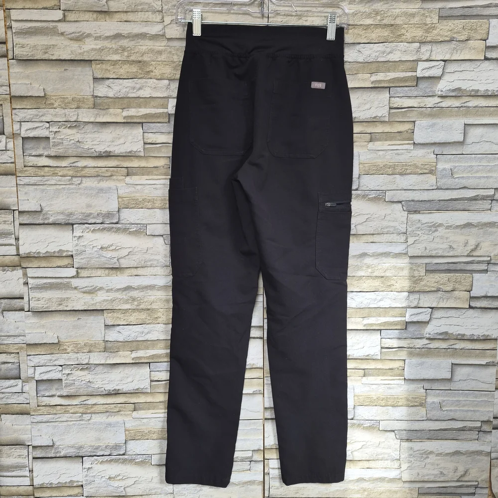 ​FIGS HW Yola High Waisted Cargo Scrub Pants Women's Black XS Regular - Picture 2 of 13